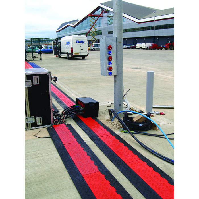 guard_dog_5_channel_cable_protector_ramp-gd5125-3