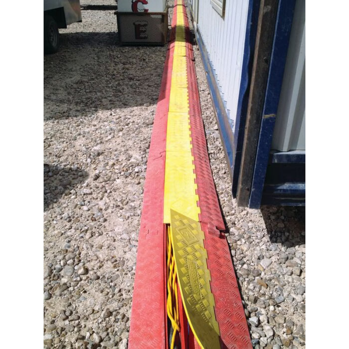 linebacker-3-channel-cable-protector-ramp-CP3X225-Y-O-5
