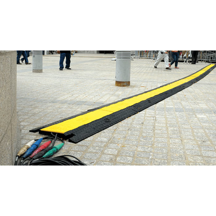 Yellow Jacket® Extreme Heavy Duty Cable Protector Ramp - 1 Channel - Yellow / Black